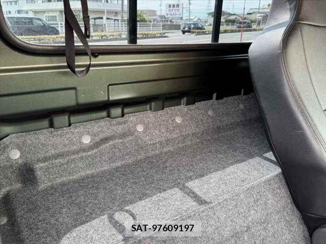 Suzuki SUPER CARRY 2023-05 8415210-26