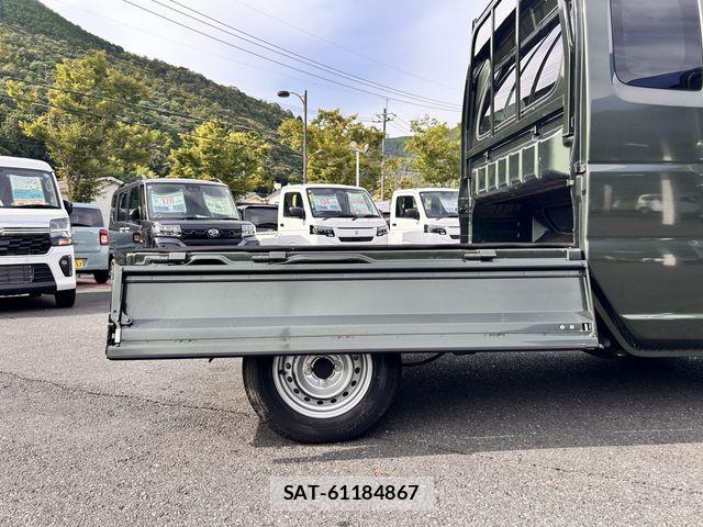 Suzuki SUPER CARRY 2020-09 8415211-13