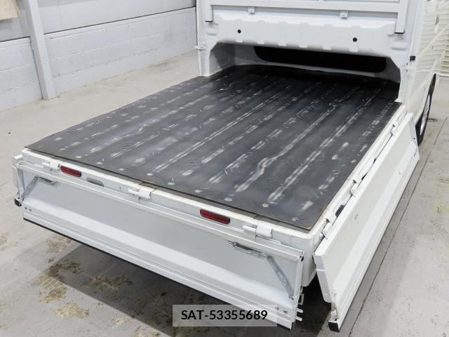 Suzuki SUPER CARRY 2022-03 8797630-7