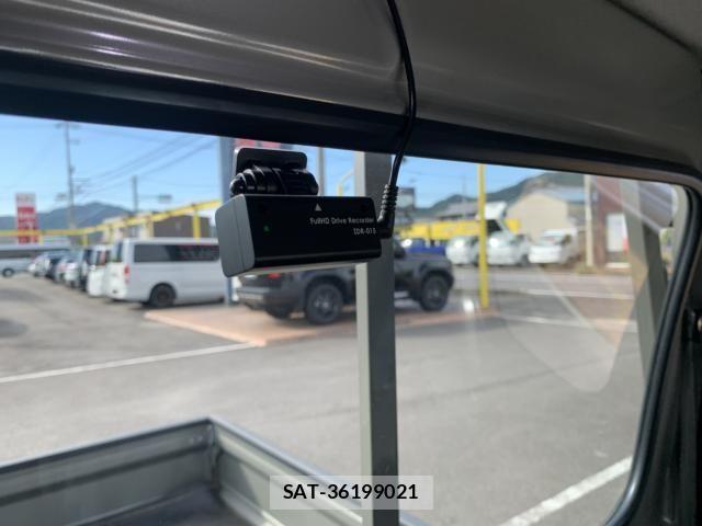 Suzuki SUPER CARRY 2025-02 8882424-18