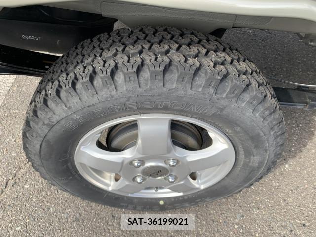 Suzuki SUPER CARRY 2025-02 8882424-23