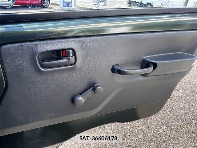 Suzuki SUPER CARRY 2022-06 5879924-17