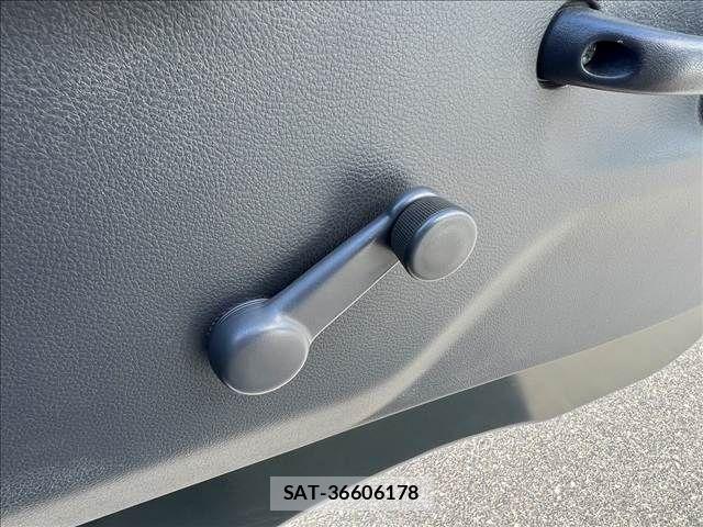 Suzuki SUPER CARRY 2022-06 5879924-18