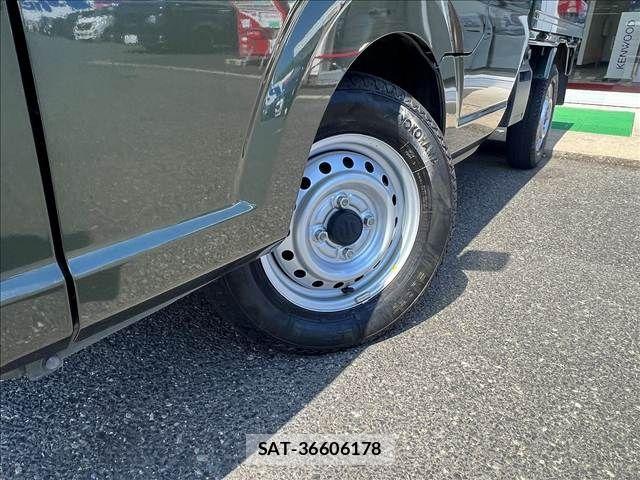 Suzuki SUPER CARRY 2022-06 5879924-27