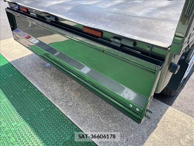 Suzuki SUPER CARRY 2022-06 5879924-29