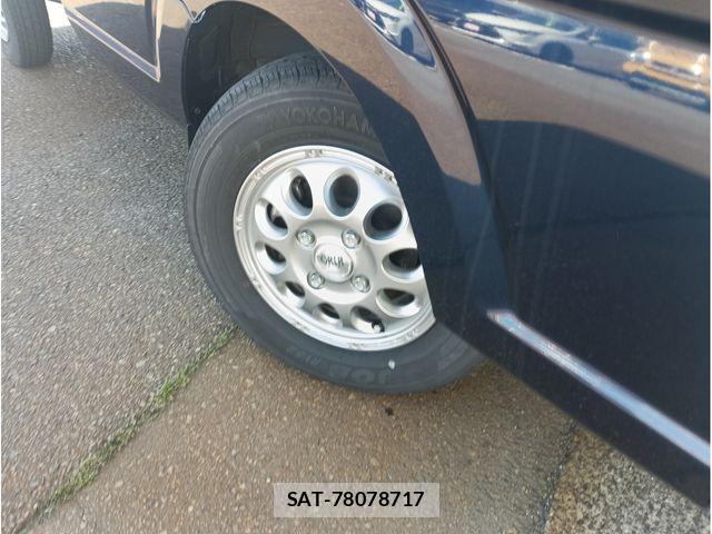 Suzuki SUPER CARRY 2021-04 6673815-4
