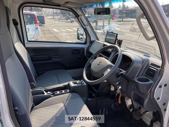 Suzuki SUPER CARRY 2019-03 6791663-16