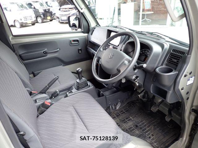 Suzuki SUPER CARRY 2024-05 7562929-17