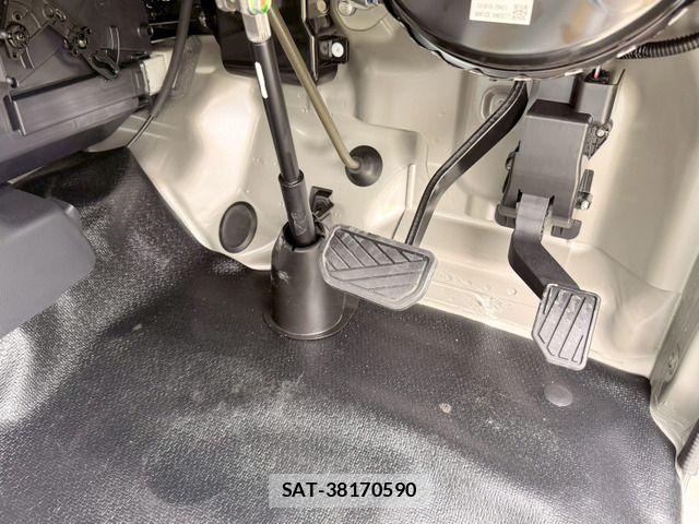 Suzuki SUPER CARRY 2025-09 7729398-15