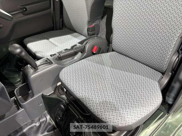 Suzuki SUPER CARRY 2020-02 7903468-17