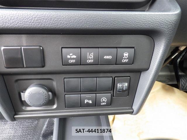 Suzuki SUPER CARRY 2026-06 8075784-4