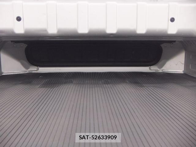 Suzuki SUPER CARRY 2018-11 8246847-8