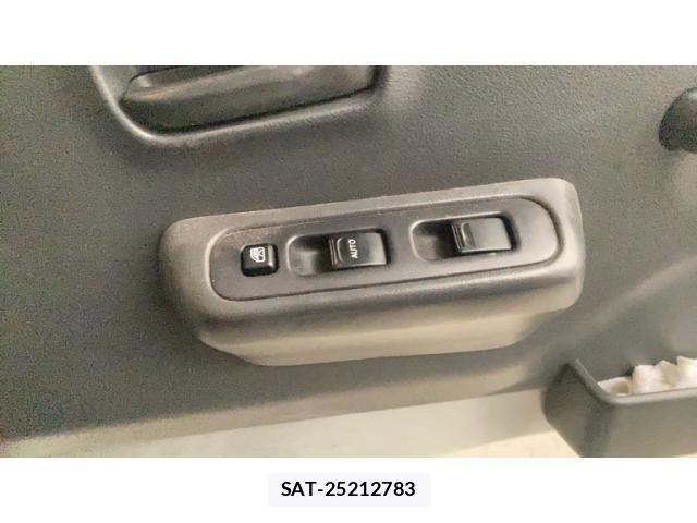 Suzuki SUPER CARRY 2019-01 8338059-13