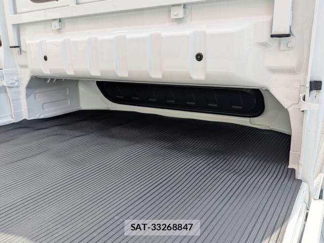 Suzuki SUPER CARRY 2025-03 8563698-11
