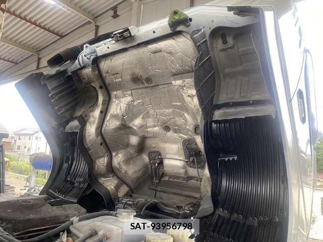 MITSUBISHI FUSO SUPER GREAT 2000-06 1204643-15