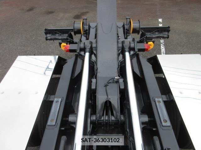 MITSUBISHI FUSO SUPER GREAT 2025-02 1229684-15