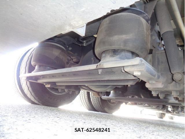 Mitsubishi GREAT 2023-10 1346318-13