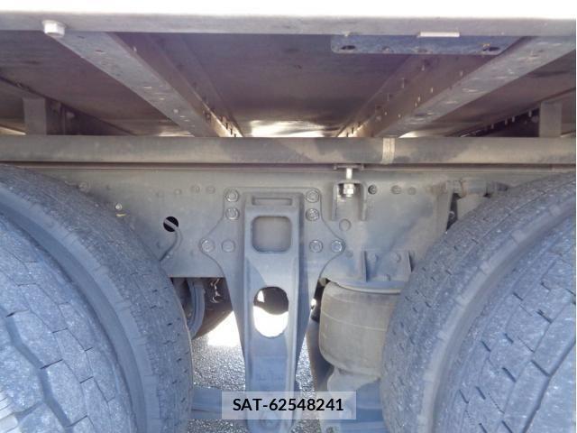 Mitsubishi GREAT 2023-10 1346318-15