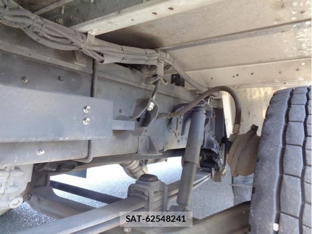 Mitsubishi GREAT 2023-10 1346318-16