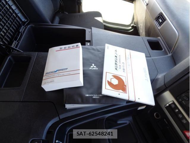 Mitsubishi GREAT 2023-10 1346318-27