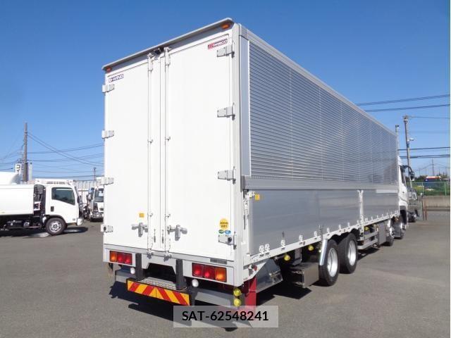 Mitsubishi GREAT 2023-10 1346318-2
