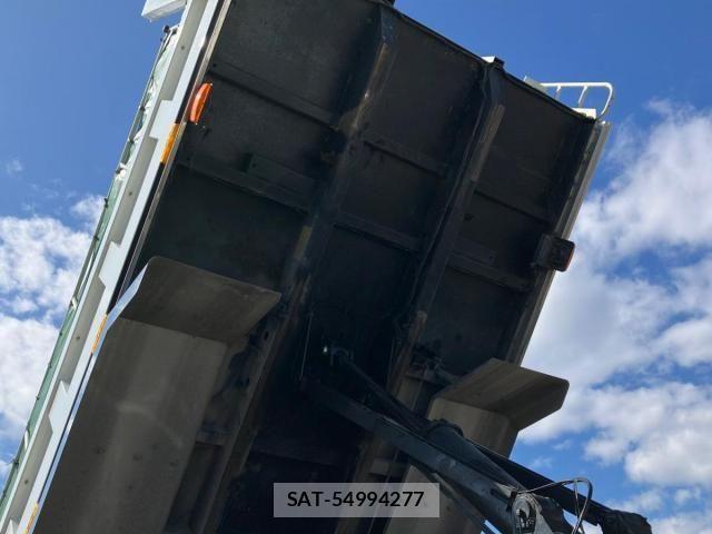 Mitsubishi GREAT 2020-10 1362338-11