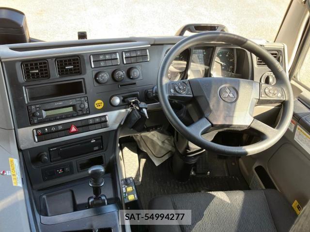 Mitsubishi GREAT 2020-10 1362338-20