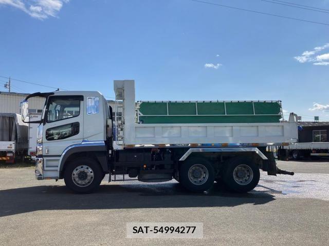 Mitsubishi GREAT 2020-10 1362338-6