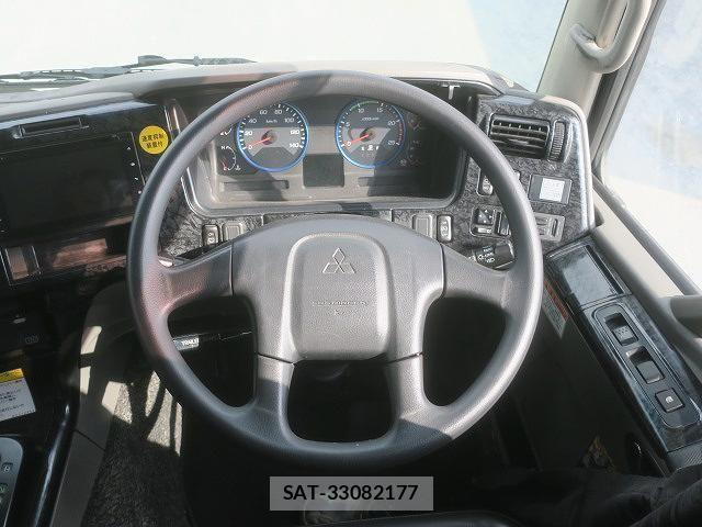 Mitsubishi GREAT 2016-12 1375204-14