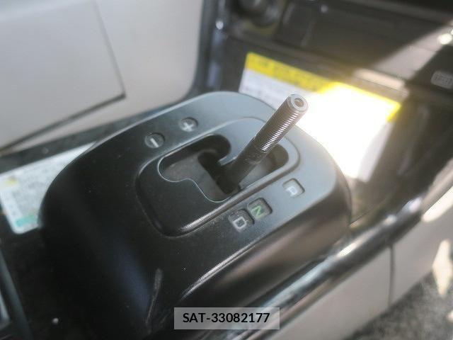 Mitsubishi GREAT 2016-12 1375204-16