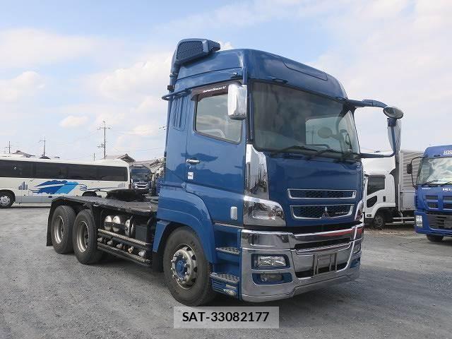 Mitsubishi GREAT 2016-12 1375204-1