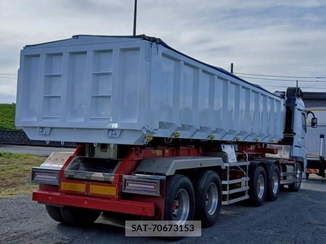Mitsubishi GREAT 2020-08 1405558-2