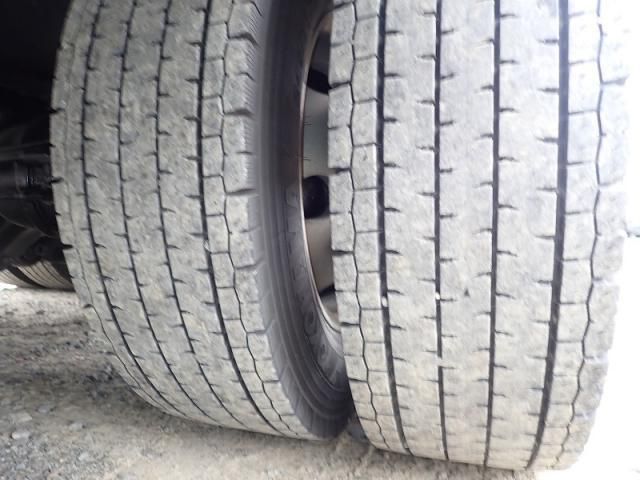 Mitsubishi GREAT 2013-12 1427356-21