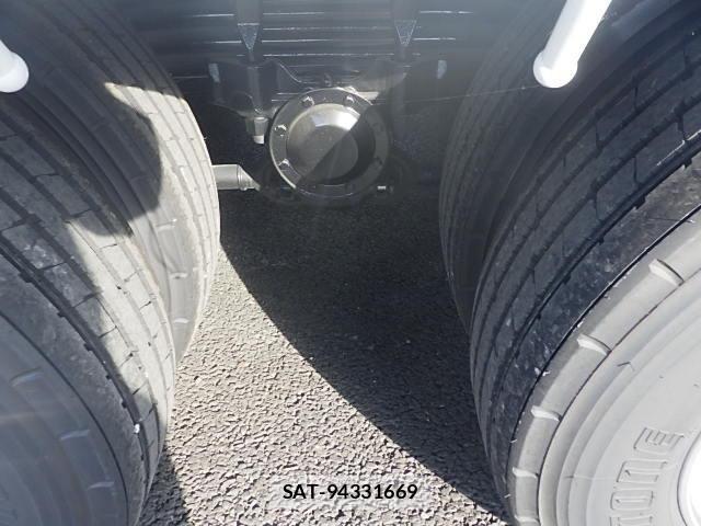 Mitsubishi GREAT 2024-04 1447096-11
