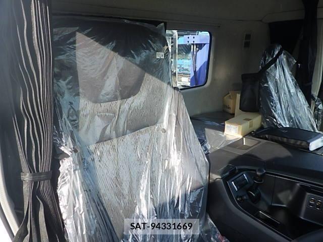 Mitsubishi GREAT 2024-04 1447096-14