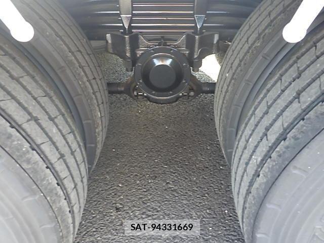 Mitsubishi GREAT 2024-04 1447096-6