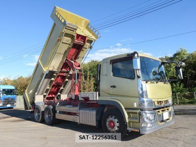 Mitsubishi GREAT 2018-10 1447094-0