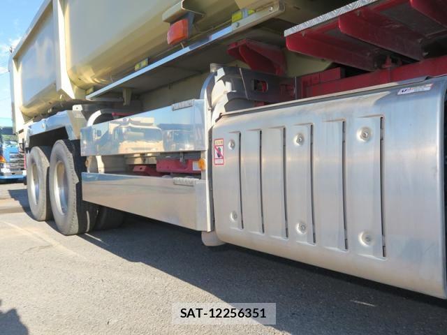 Mitsubishi GREAT 2018-10 1447094-16