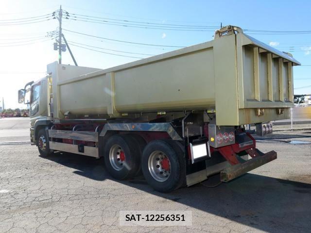 Mitsubishi GREAT 2018-10 1447094-4
