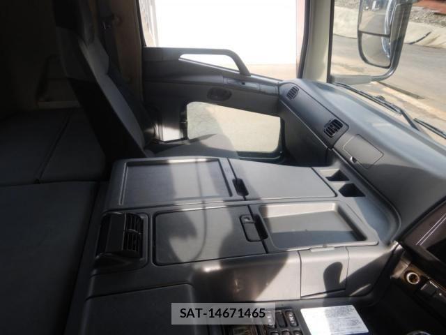 Mitsubishi GREAT 2015-08 409377-17