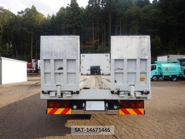 Mitsubishi GREAT 2015-08 409377-5