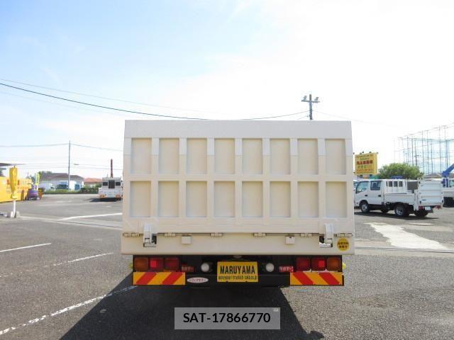 Mitsubishi GREAT 2024-07 1059366-10
