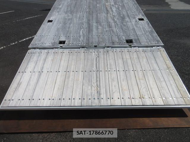 Mitsubishi GREAT 2024-07 1059366-12