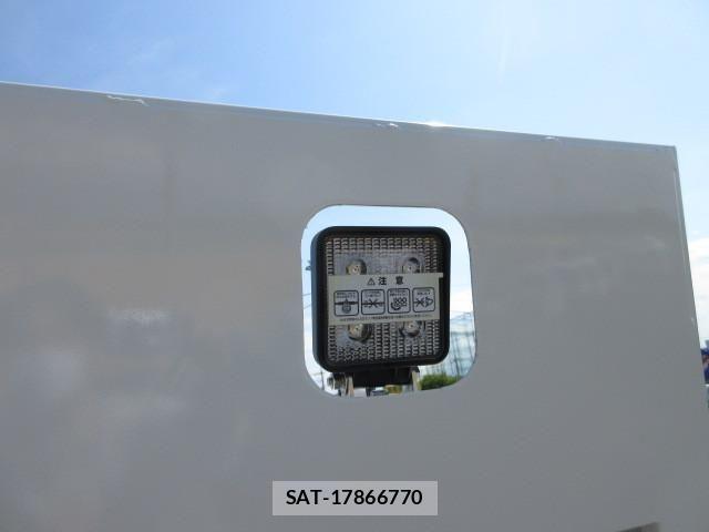 Mitsubishi GREAT 2024-07 1059366-18