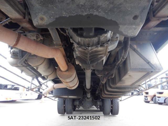 Mitsubishi GREAT 2023-09 537132-10