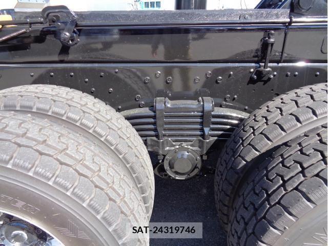 Mitsubishi GREAT 2023-09 537137-10