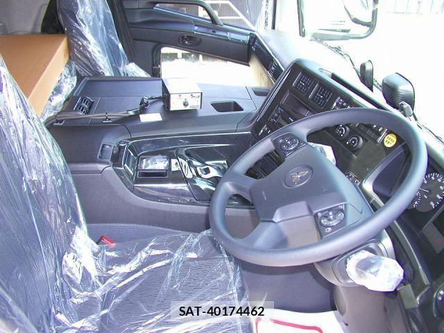 Mitsubishi GREAT 2025-04 1172523-25