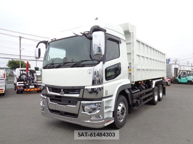 Mitsubishi GREAT 2023-12 793412-1