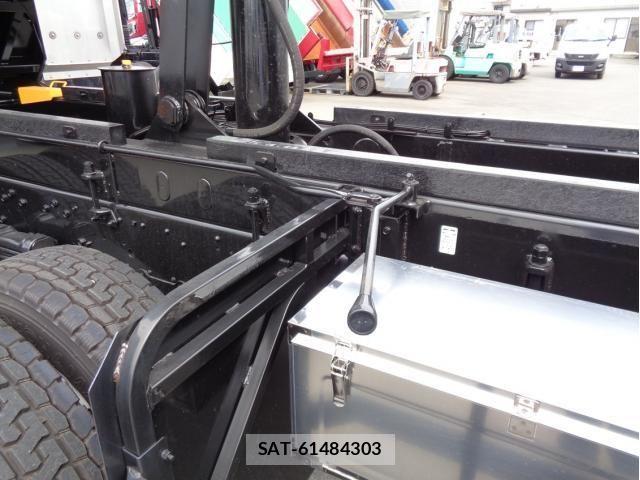 Mitsubishi GREAT 2023-12 793412-10