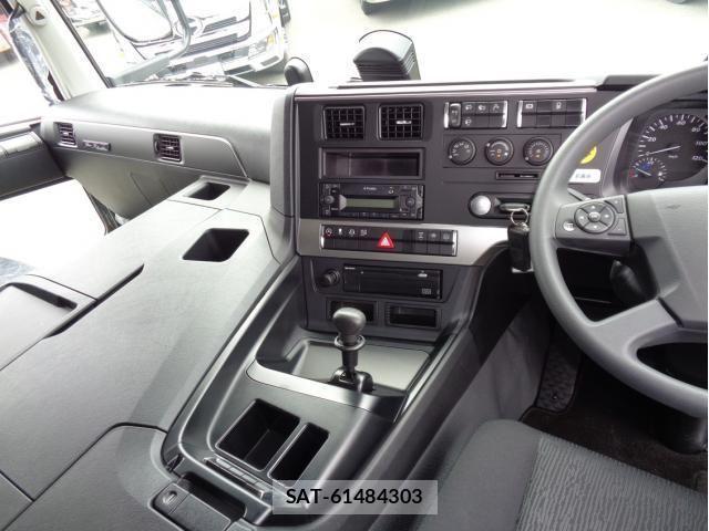Mitsubishi GREAT 2023-12 793412-18